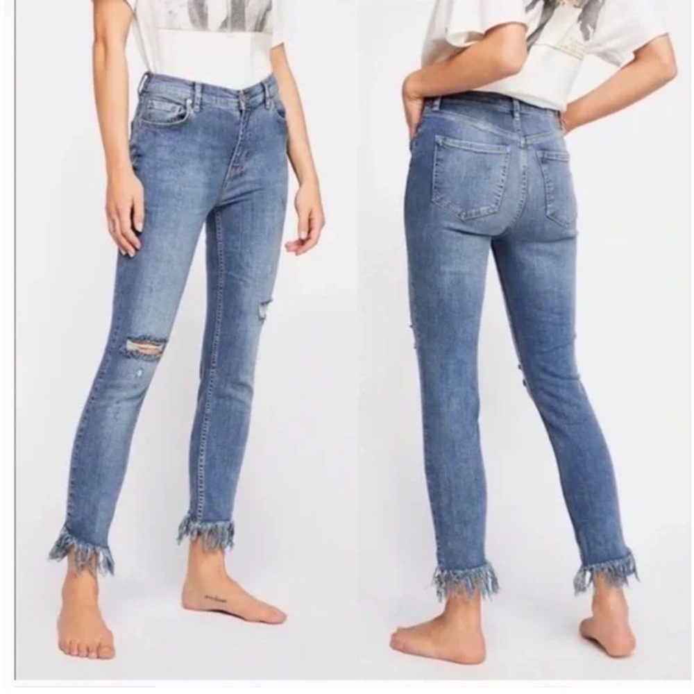Free People Great Heights Skinny Jeans Frayed Hem